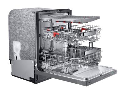 24" Samsung Built-in Undercounter Dishwasher In Stainless Steel - DW80R9950US