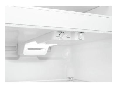 30" Frigidaire 18.3 Cu. Ft. Top Mount Refrigerator In White - FFTR1835VW