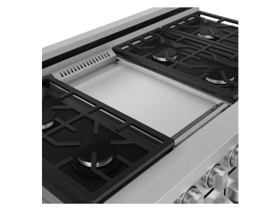 Thorkitchen Gordon Ramsay Series Professional Gas Range with Pro-Style Knobs in Stainless Steel - RSG48E